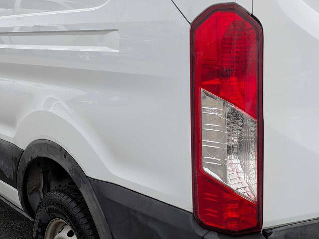 Certified 2023 Ford Transit 250 148 High Roof RWD image 12
