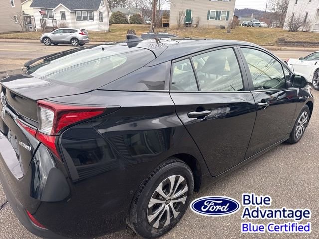 Used 2022 Toyota Prius LE image 6