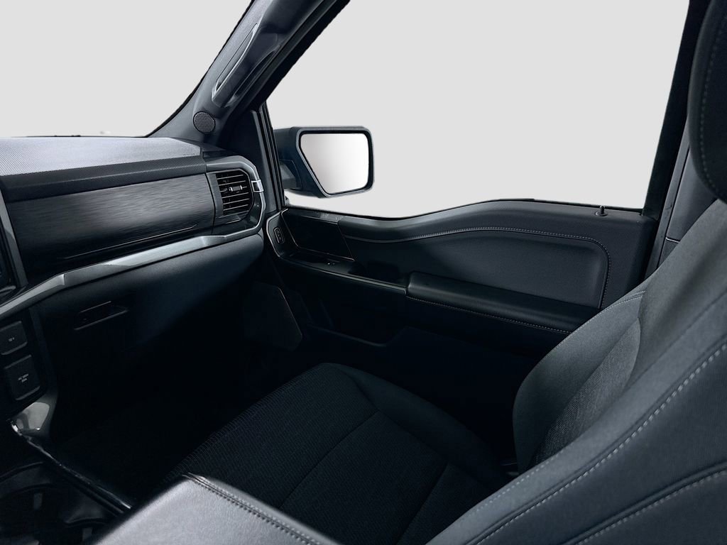 Certified 2022 Ford F150 XLT w/ Equipment Group 302A High image 23