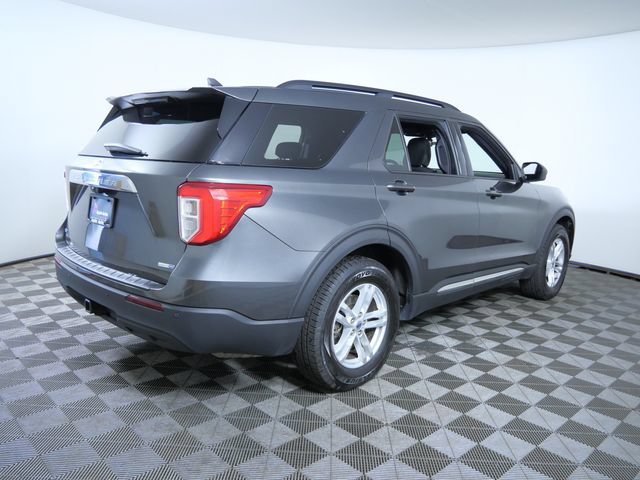 Certified 2020 Ford Explorer XLT w/ Comfort Package AWD/4WD image 5