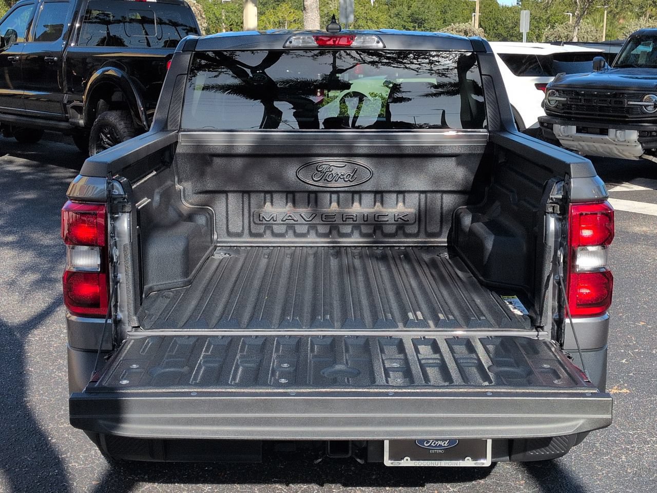 Certified 2024 Ford Maverick XLT w/ XLT Luxury Package FWD image 13