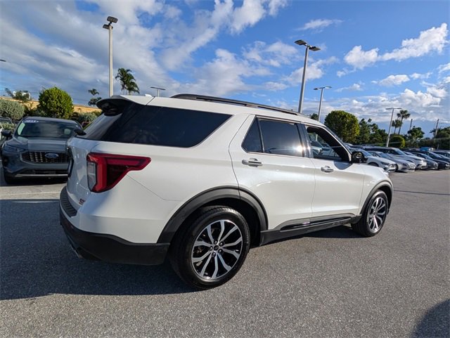 Certified 2023 Ford Explorer ST image 13