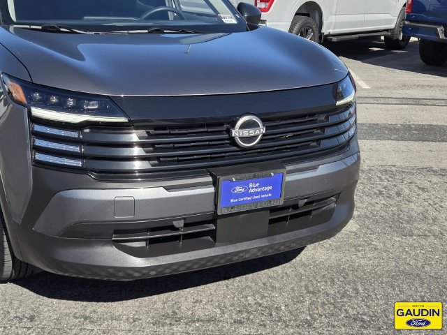Used 2025 Nissan Kicks S FWD image 2