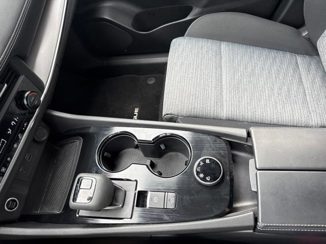 Used 2023 Nissan Rogue SV AWD/4WD image 24