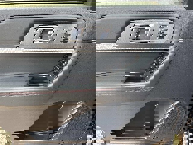 Certified 2025 Ford Explorer ST-Line w/ Premium Package image 26