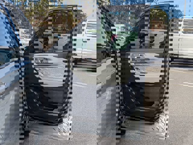 Certified 2025 Ford Explorer Platinum w/ Ultimate Package image 37