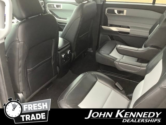Certified 2023 Ford Explorer XLT w/ Equipment Group 202A AWD/4WD image 31