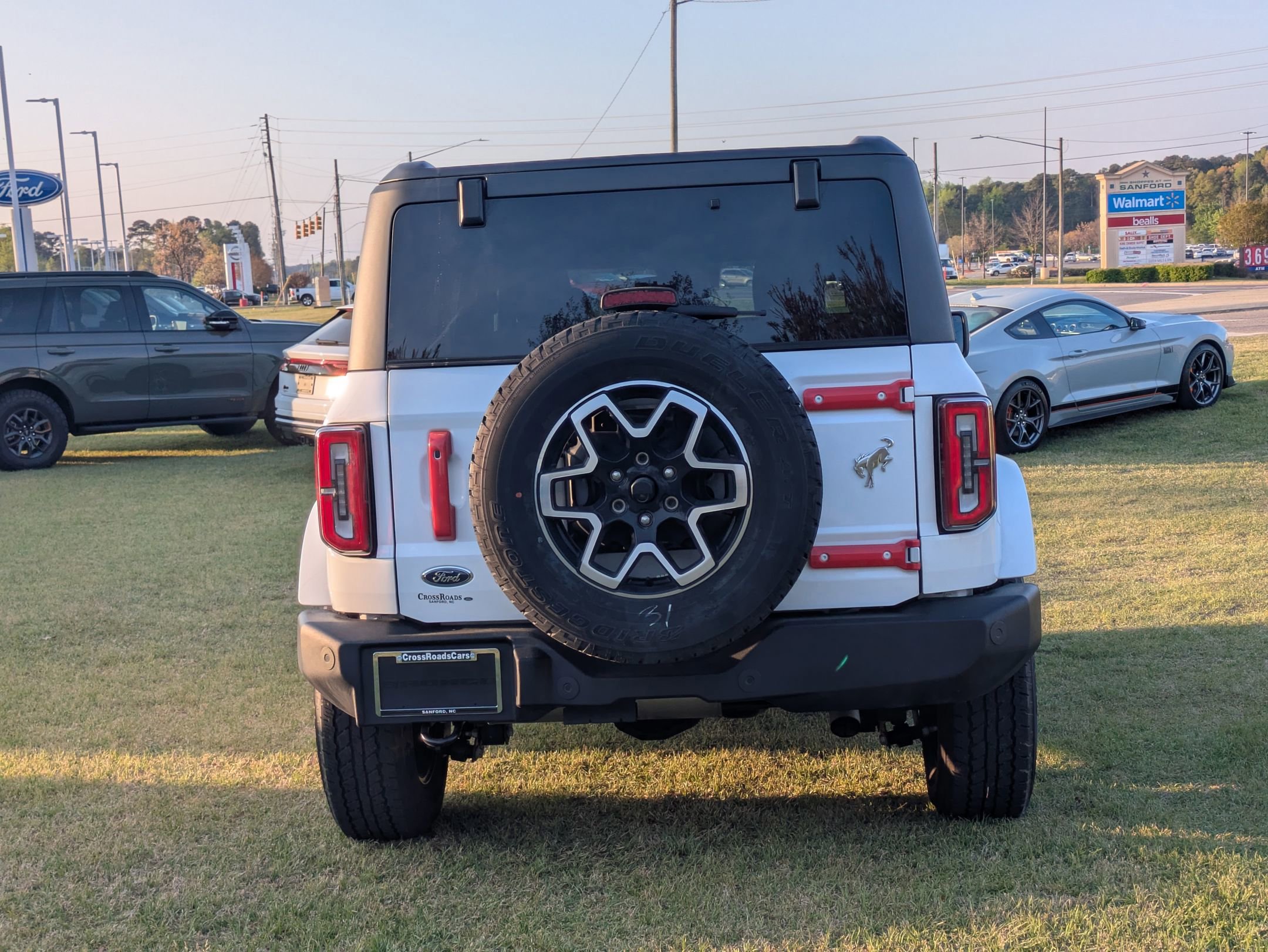 Certified 2024 Ford Bronco Outer Banks image 4