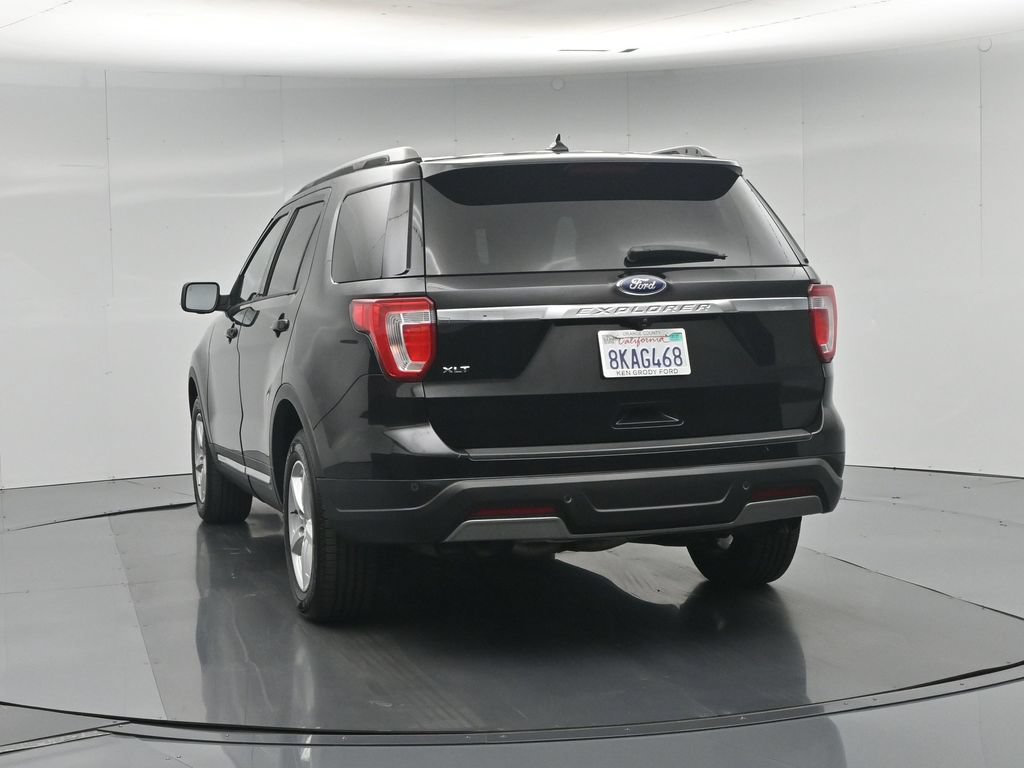 Certified 2019 Ford Explorer XLT FWD image 35