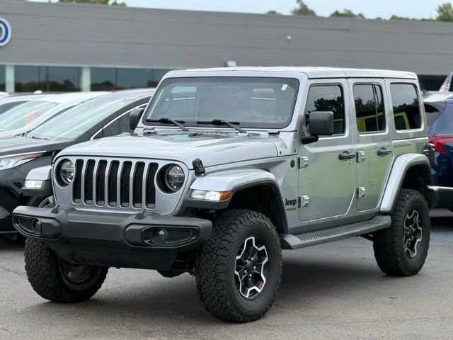 Used 2021 Jeep Wrangler Unlimited Sahara image 3