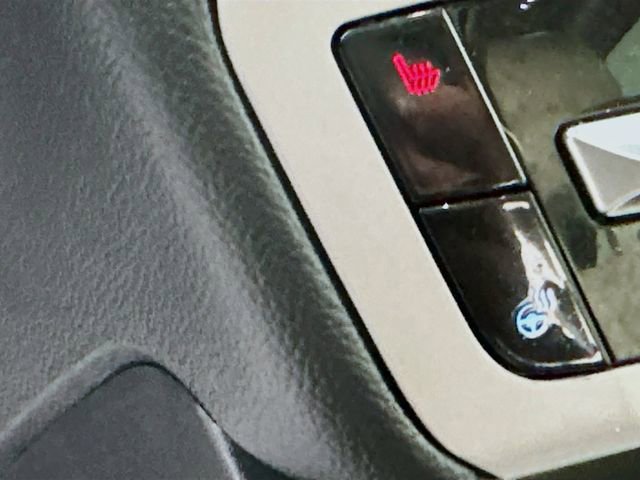 Certified 2023 Ford Explorer XLT w/ Equipment Group 202A image 30