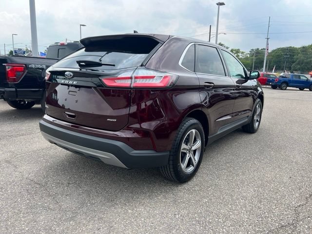 Certified 2024 Ford Edge SEL w/ Convenience Package AWD/4WD image 4