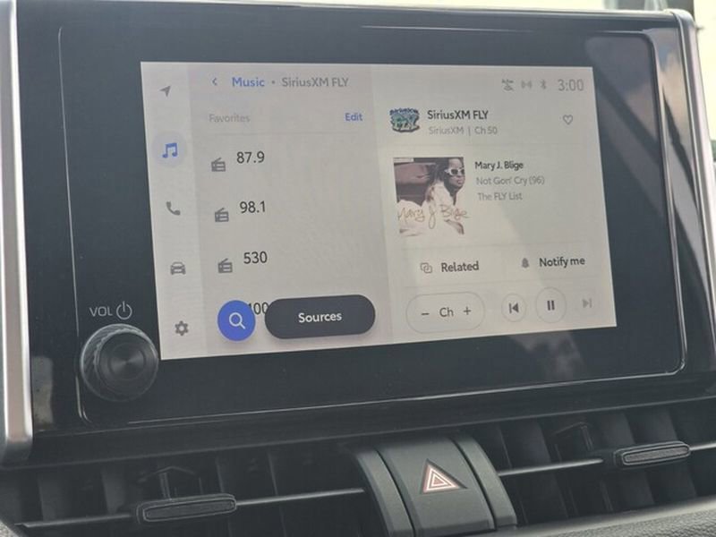 Used 2023 Toyota RAV4 SE AWD/4WD image 26