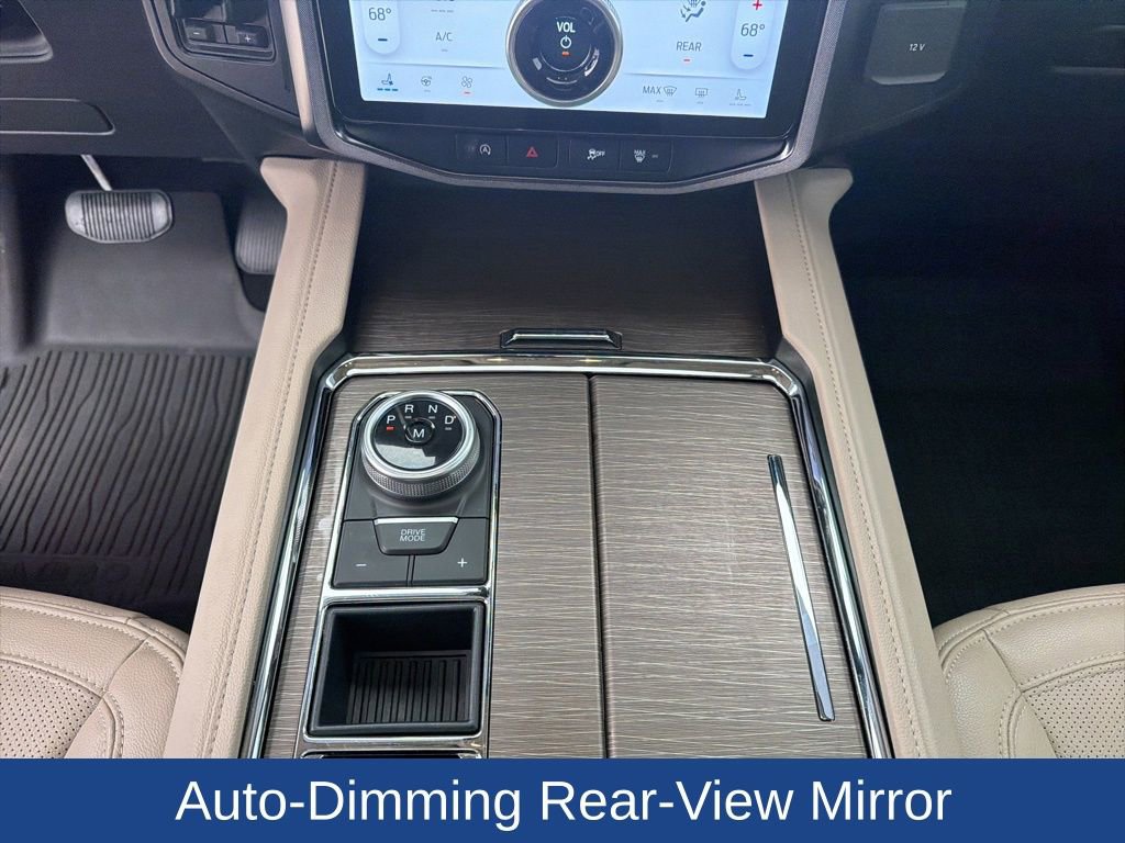 Certified 2024 Ford Expedition Limited image 28