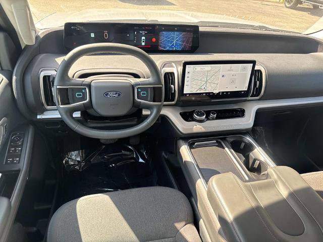 Certified 2025 Ford Expedition Max Active RWD image 10