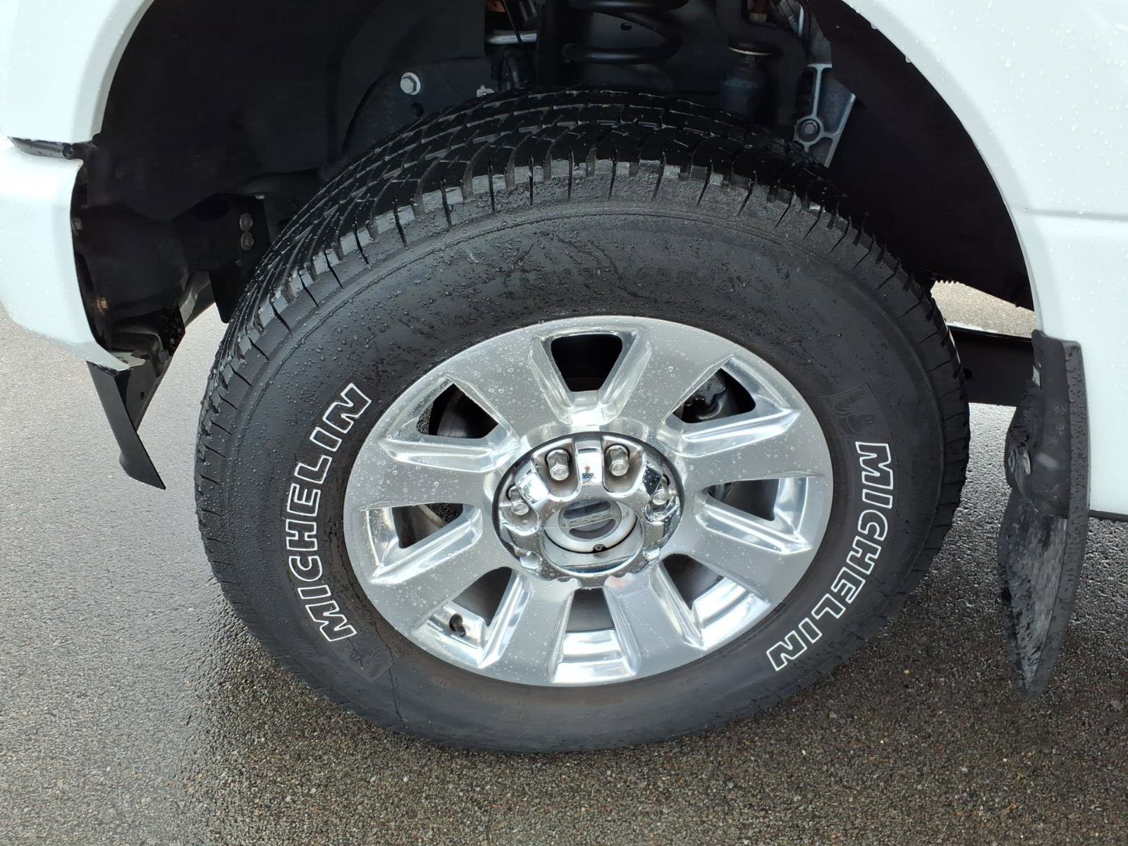 Certified 2021 Ford F250 Platinum AWD/4WD image 9