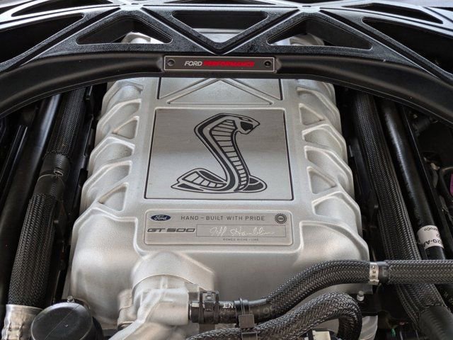 Certified 2022 Ford Mustang Shelby GT500 w/ Carbon Fiber Track Pack image 14