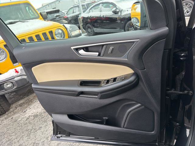 Certified 2020 Ford Edge SEL w/ Convenience Package image 23