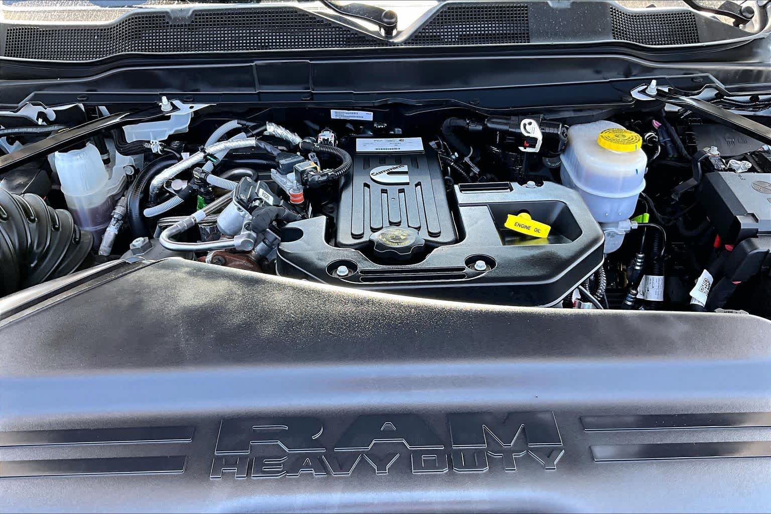Used 2025 RAM 3500 Longhorn AWD/4WD image 32