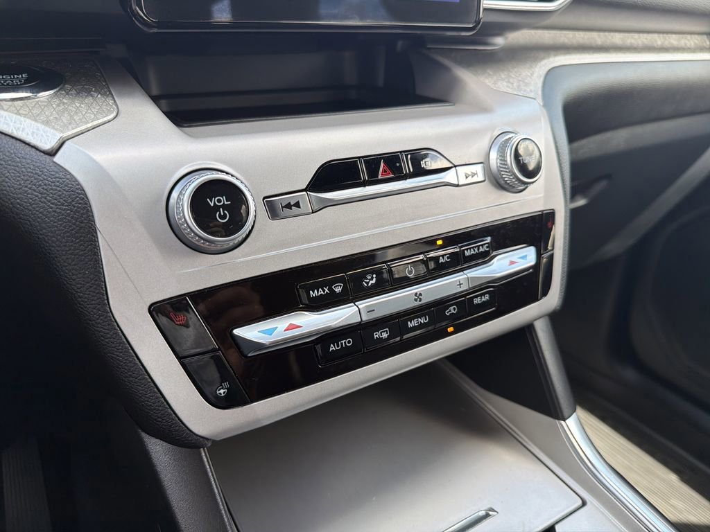 Certified 2023 Ford Explorer Timberline w/ Timberline Technology Package image 26