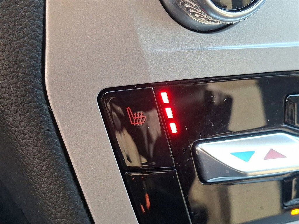 Certified 2023 Ford Explorer XLT image 24