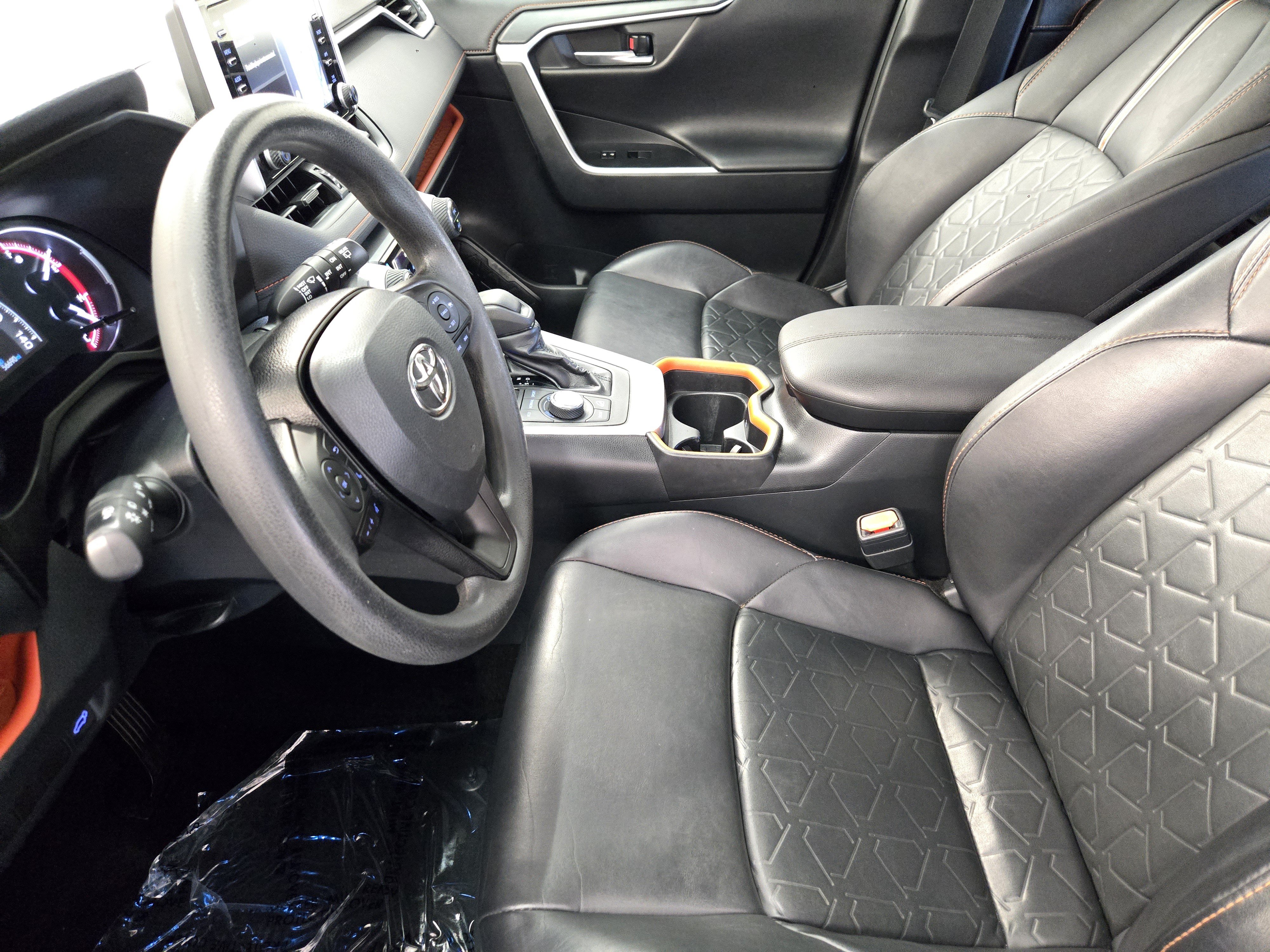 Used 2019 Toyota RAV4 Adventure AWD/4WD image 14
