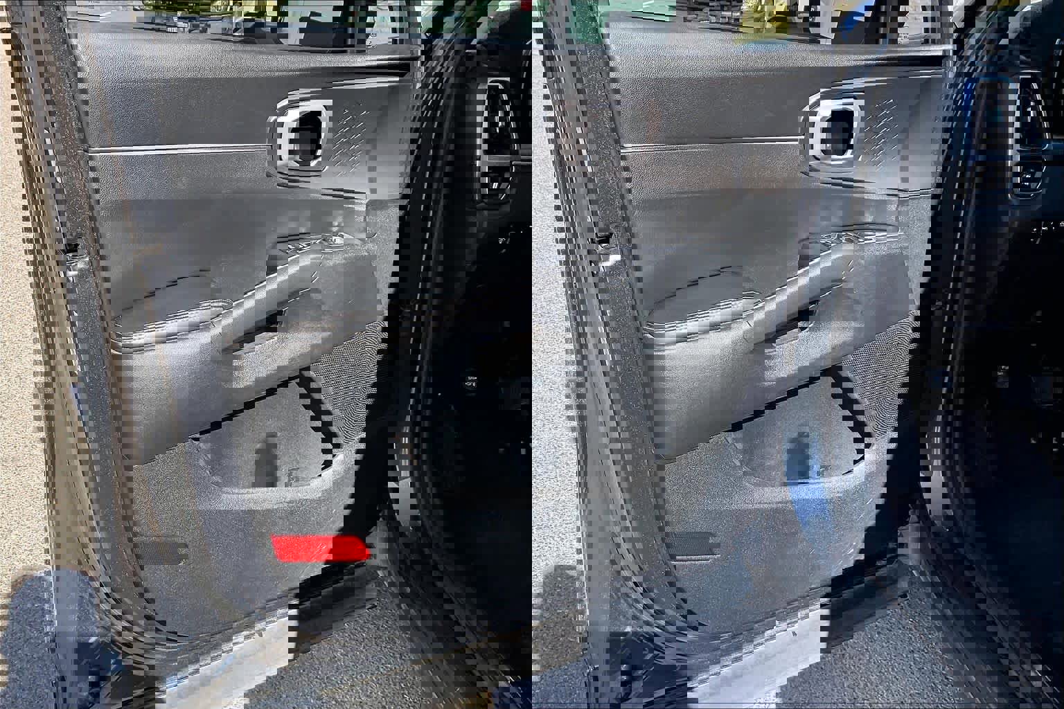 Used 2021 Kia Sorento S image 21