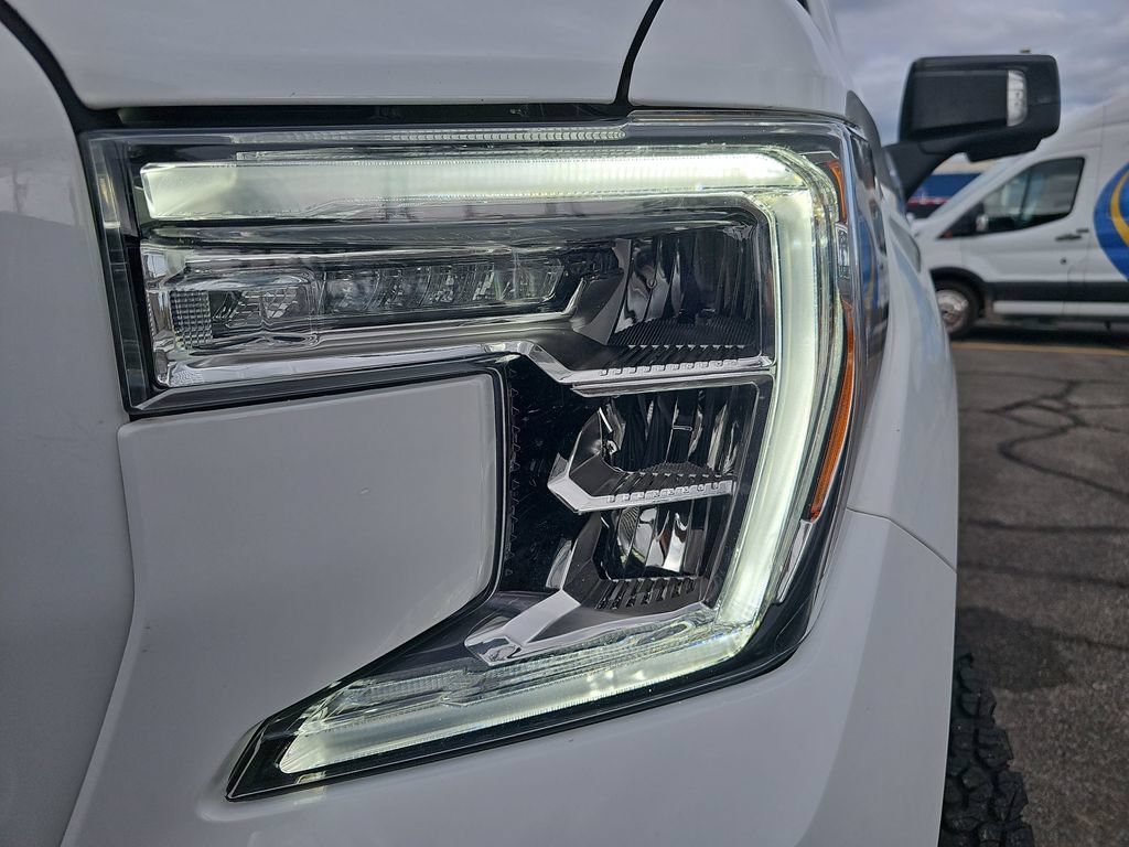 Used 2022 GMC Sierra 1500 AT4 w/ AT4 Premium Package AWD/4WD image 30