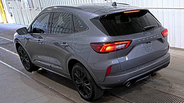 Certified 2023 Ford Escape ST-Line Elite w/ Premium Technology Package AWD/4WD image 3