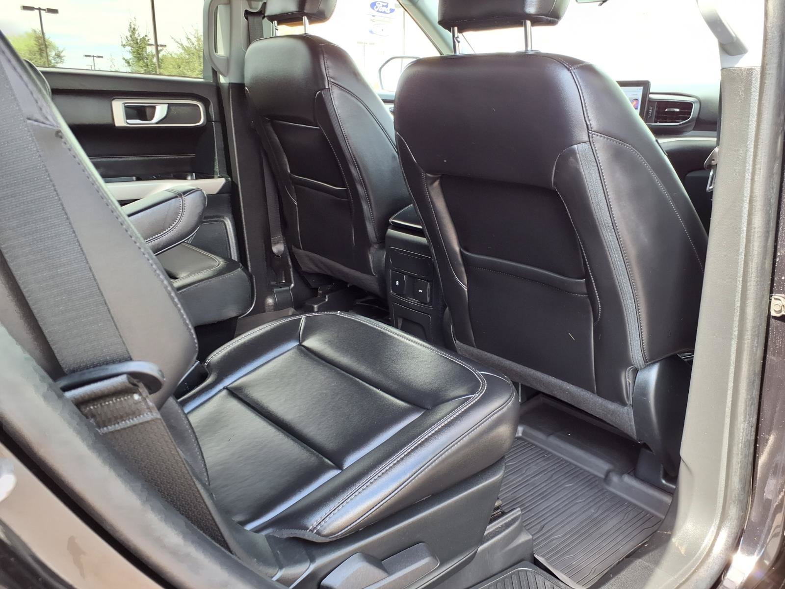 Certified 2024 Ford Explorer XLT w/ Equipment Group 202A AWD/4WD image 13