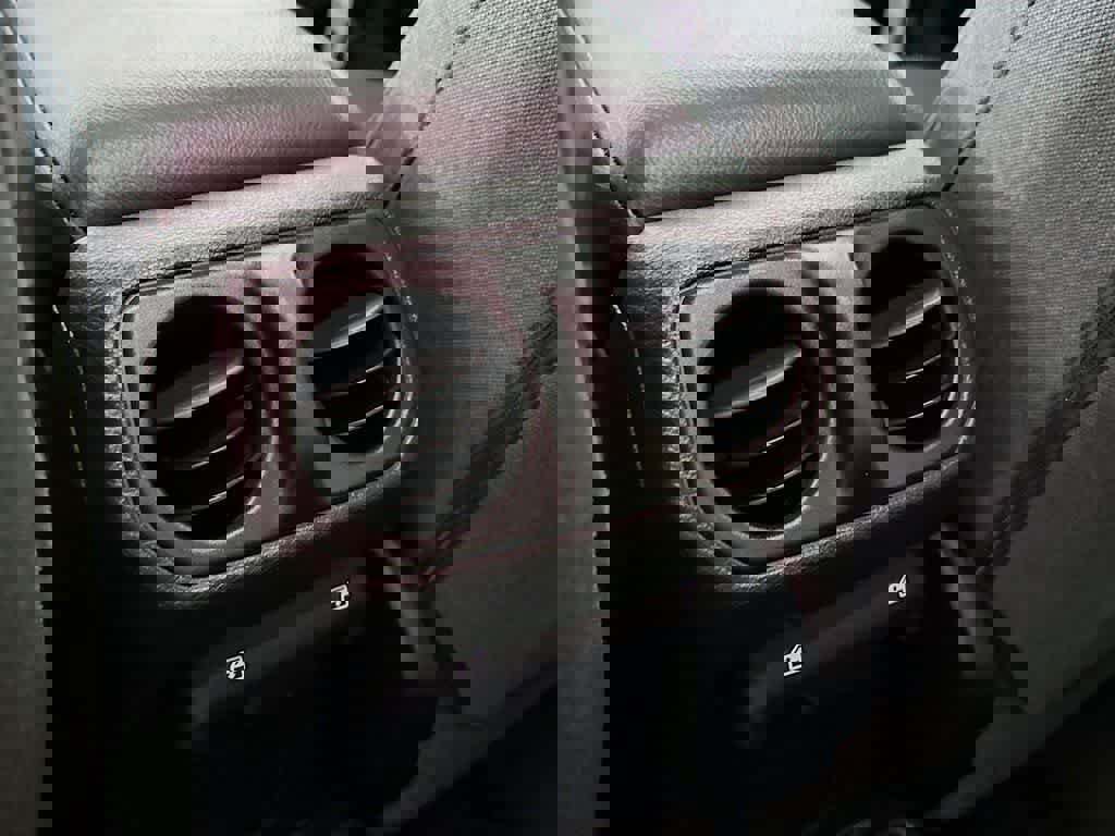 Used 2024 Jeep Wrangler Willys image 16