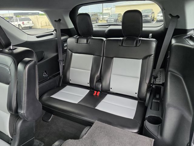 Certified 2022 Ford Explorer XLT w/ Equipment Group 202A RWD image 17