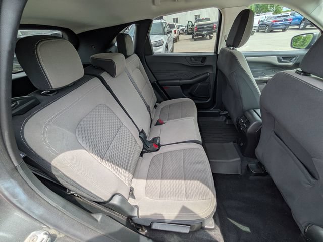 Certified 2022 Ford Escape SE w/ Cold Weather Package AWD/4WD image 18