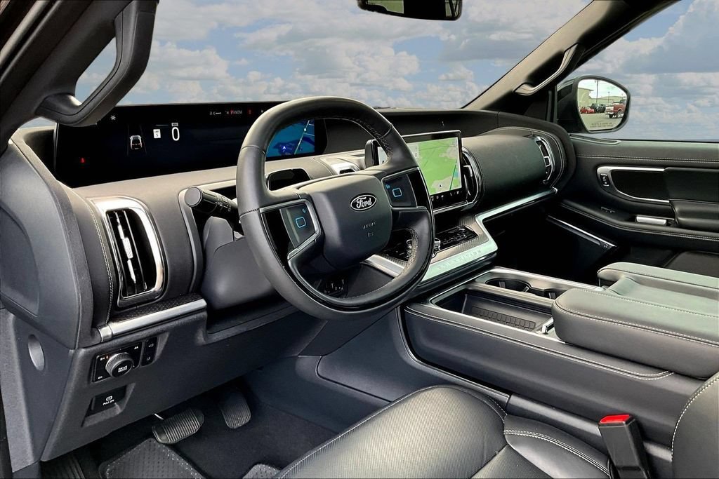 Certified 2025 Ford Expedition Max Platinum w/ Stealth Performance Package AWD/4WD image 19