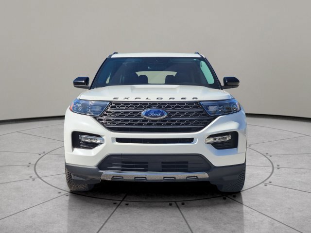 Certified 2022 Ford Explorer XLT w/ Equipment Group 202A AWD/4WD image 15