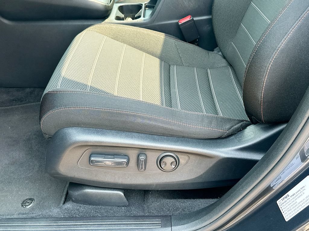 Used 2023 Honda CR-V Sport image 9