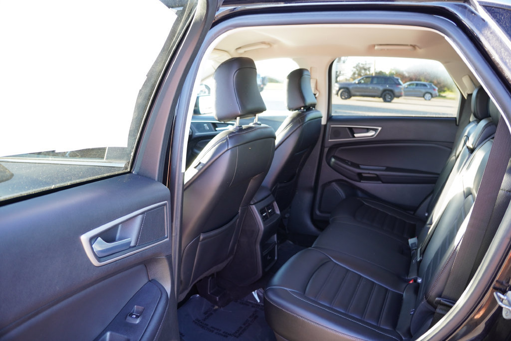 Certified 2024 Ford Edge SEL AWD/4WD image 16
