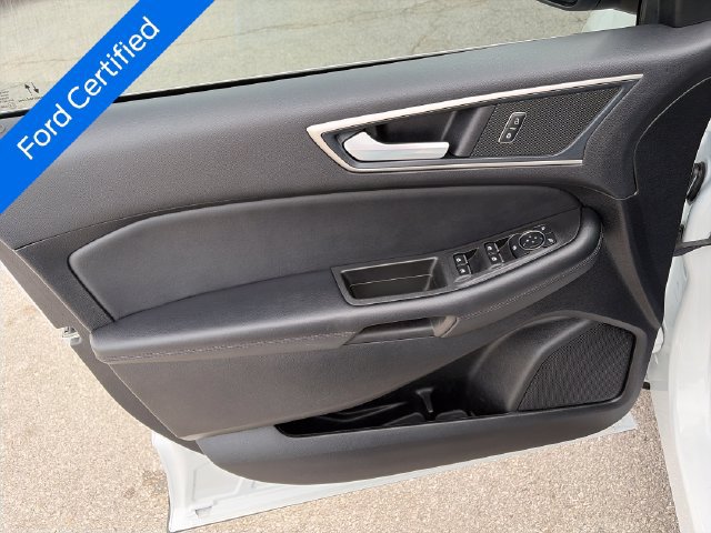 Certified 2024 Ford Edge SEL w/ Convenience Package AWD/4WD image 12