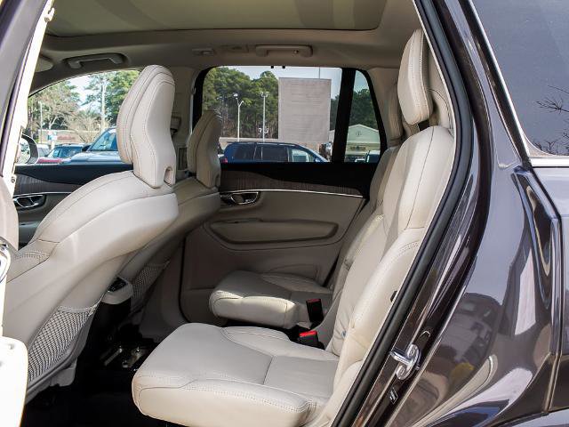 Used 2023 Volvo XC90 B6 Ultimate w/ Protection Package AWD/4WD image 16