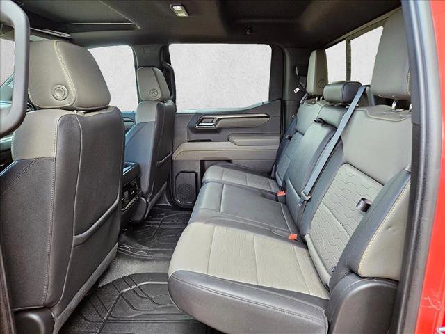 Used 2023 Chevrolet Silverado 1500 ZR2 w/ Technology Package image 21