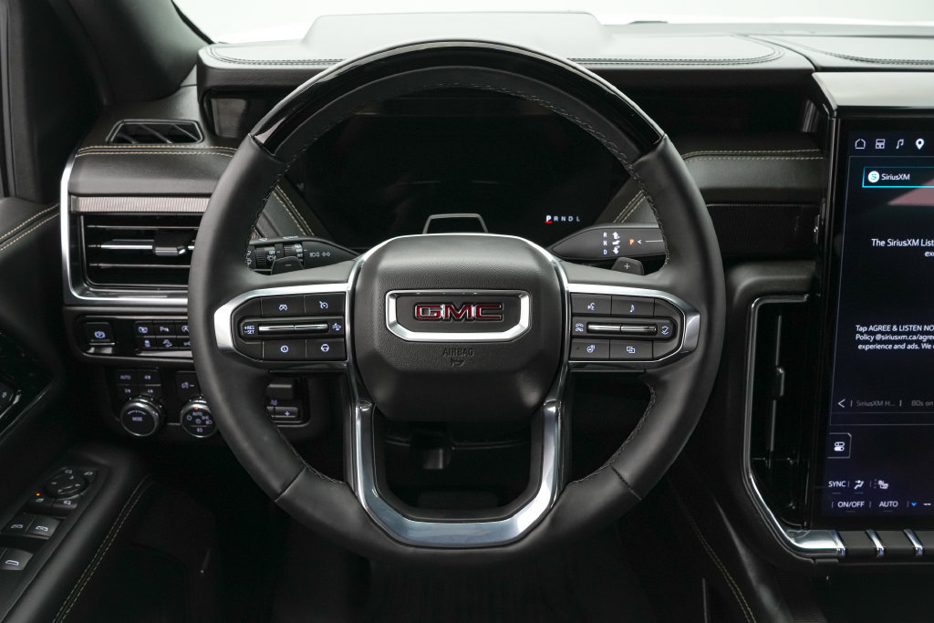 Used 2026 GMC Yukon Elevation AWD/4WD image 13