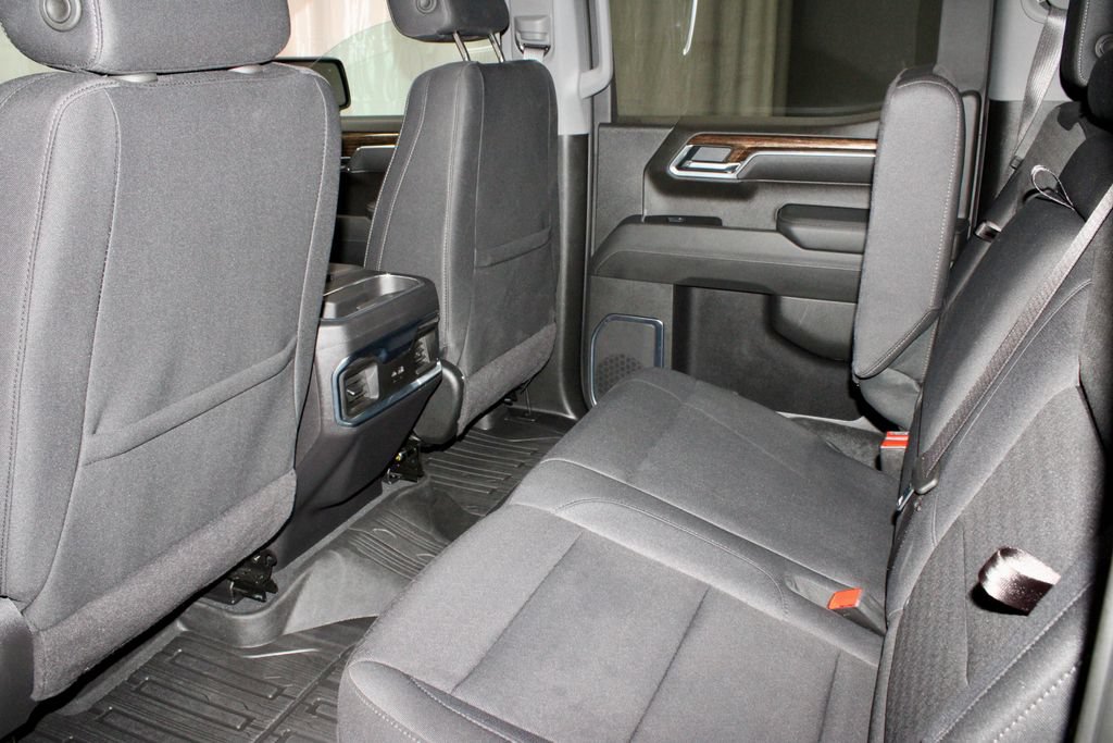 Used 2025 GMC Sierra 1500 Elevation w/ Preferred Package AWD/4WD image 23