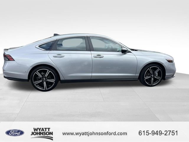 Used 2024 Honda Accord Sport image 2