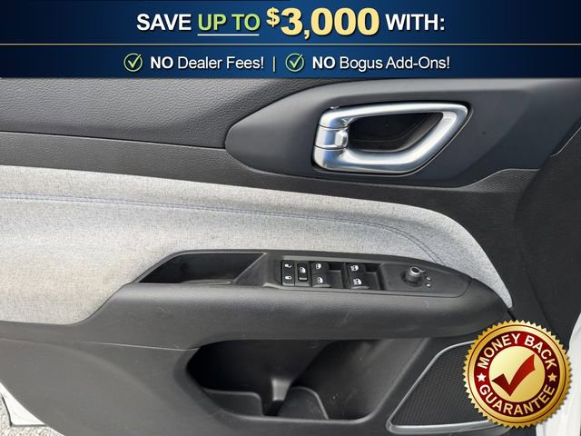 Used 2024 Jeep Compass Latitude AWD/4WD image 16
