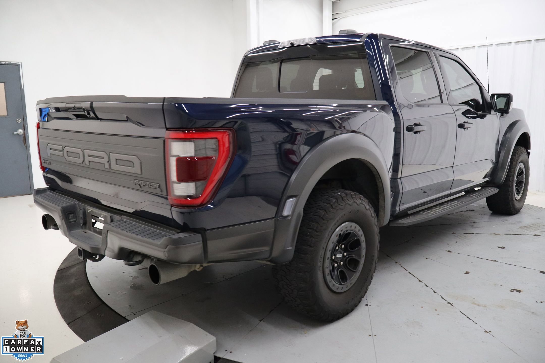 Certified 2023 Ford F150 Raptor w/ Raptor Carbon Fiber Package image 4