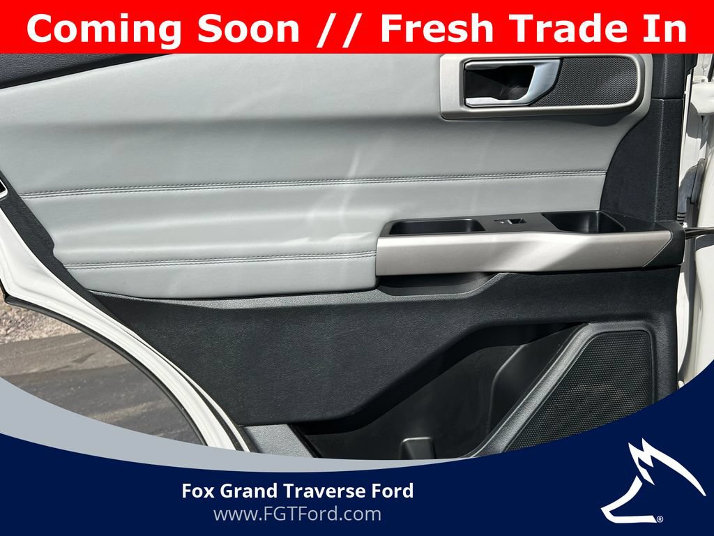 Certified 2023 Ford Explorer XLT w/ Equipment Group 202A AWD/4WD image 38