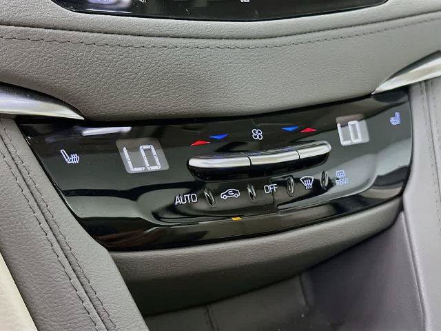Used 2021 Cadillac XT5 Premium Luxury FWD image 18