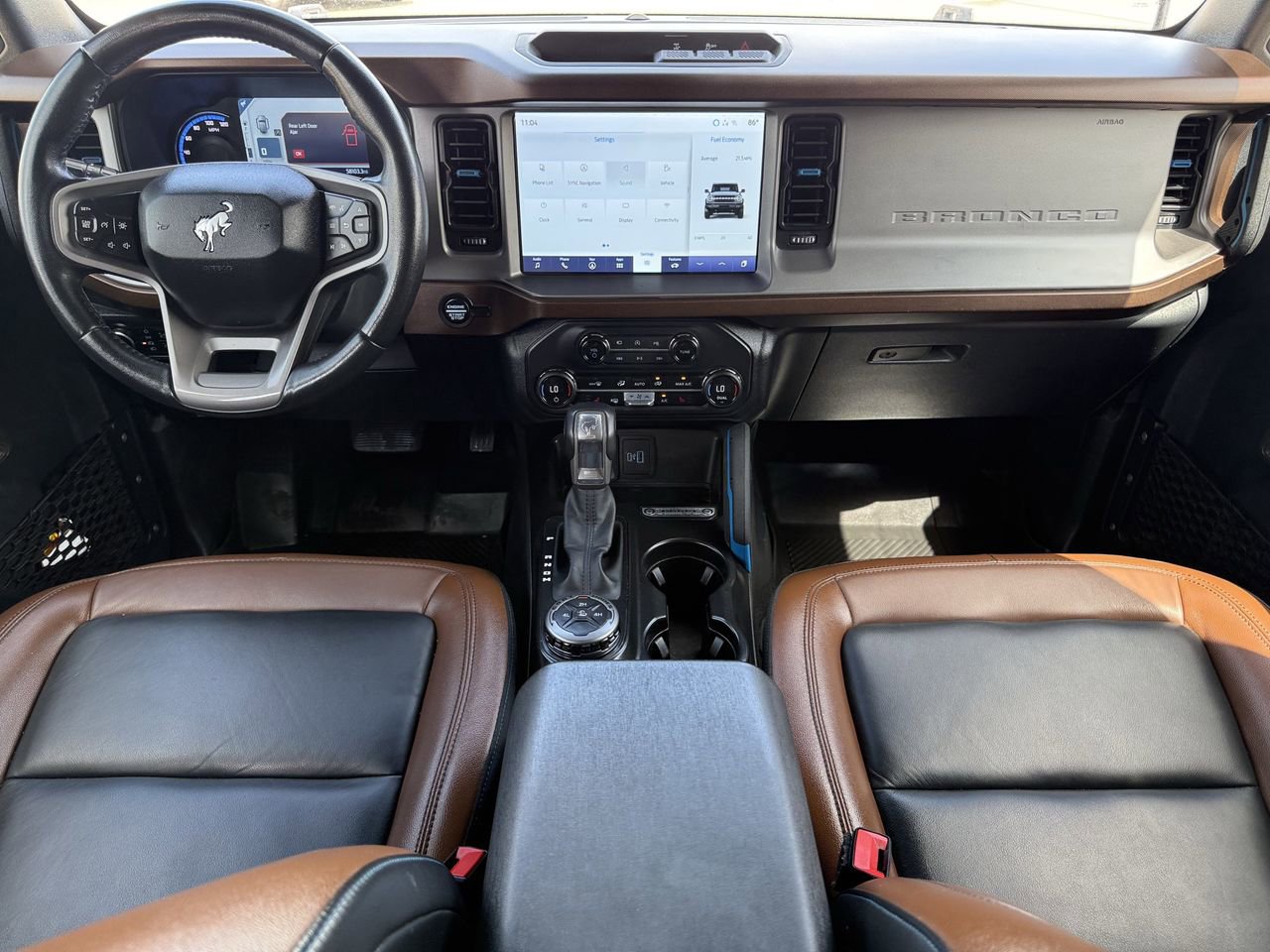 Certified 2023 Ford Bronco Outer Banks AWD/4WD image 9
