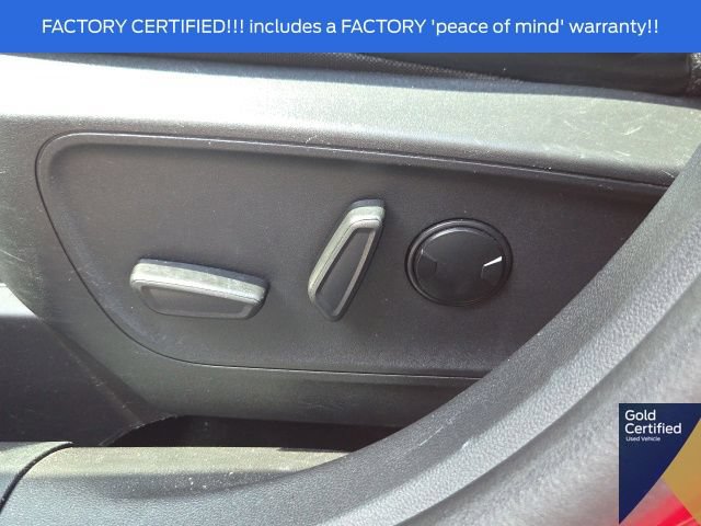 Certified 2025 Ford Escape ST-Line Select AWD/4WD image 28