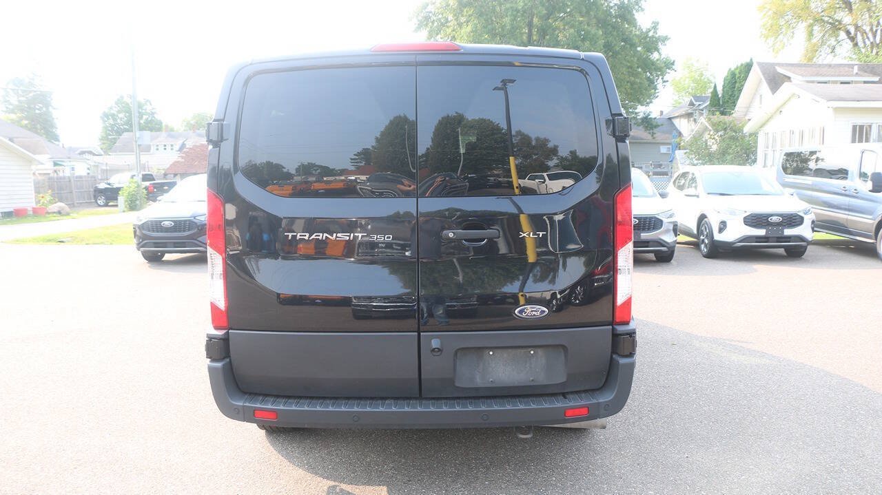 Certified 2023 Ford Transit 350 XLT RWD image 4
